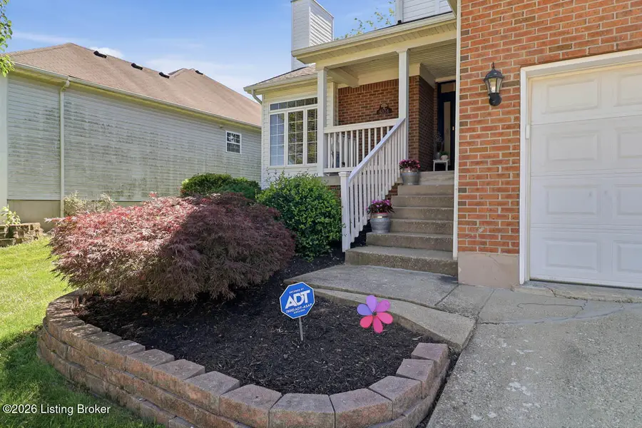 5104 Silverton Ln, Louisville, KY 40241 - #3