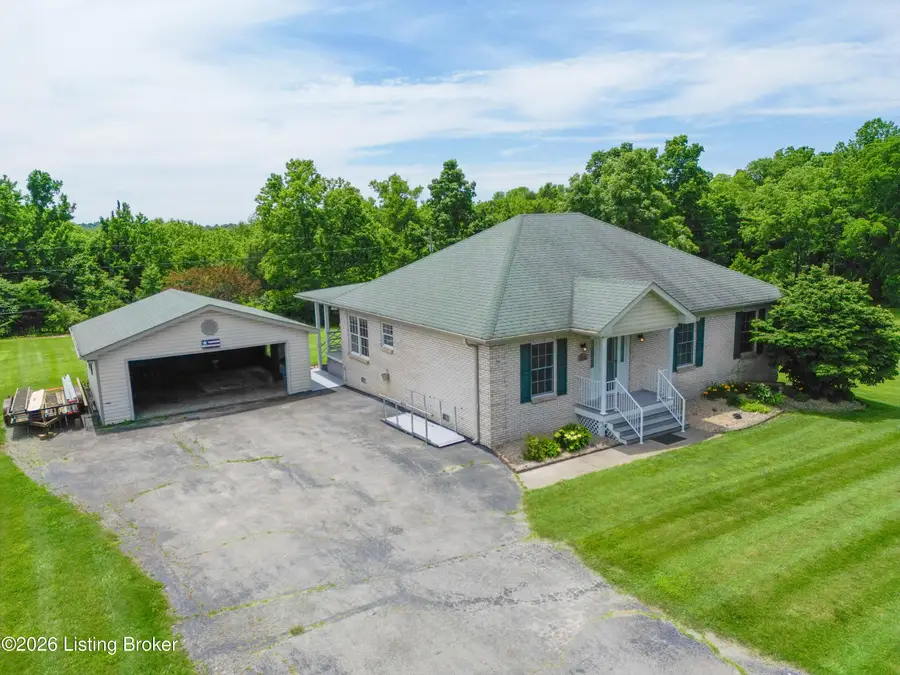 1410 Sunset Dr, La Grange, KY 40031 - #3