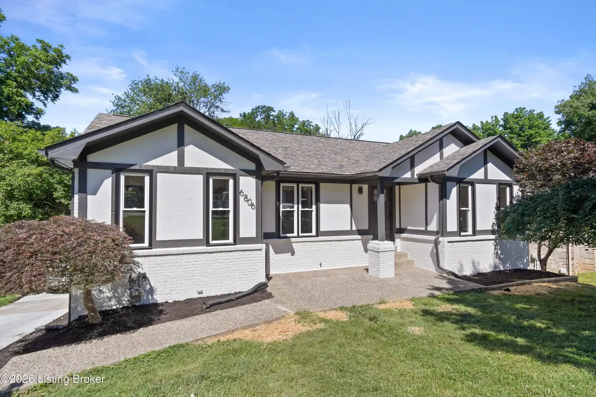6806 Switch Bark Ct, Louisville, KY 40228 - #1