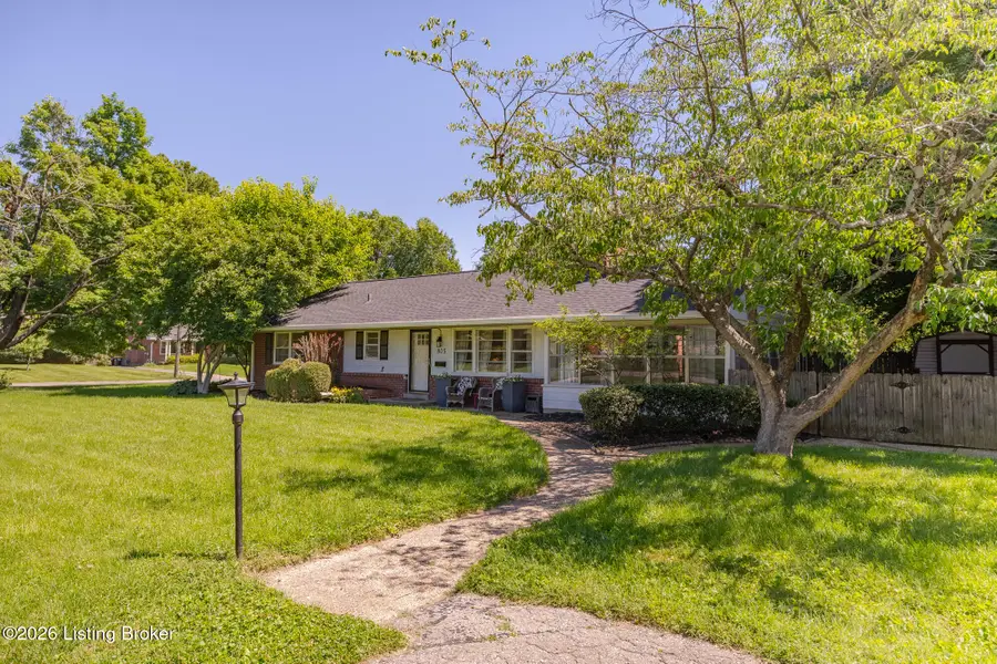 805 Stivers Rd, Louisville, KY 40207 - #2