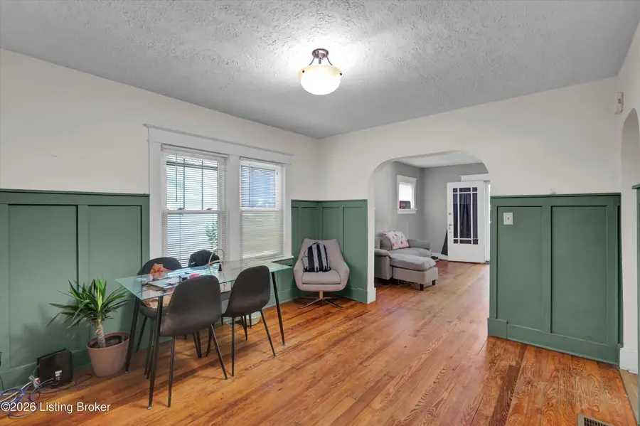 929 Denmark St, Louisville, KY 40215 - #2