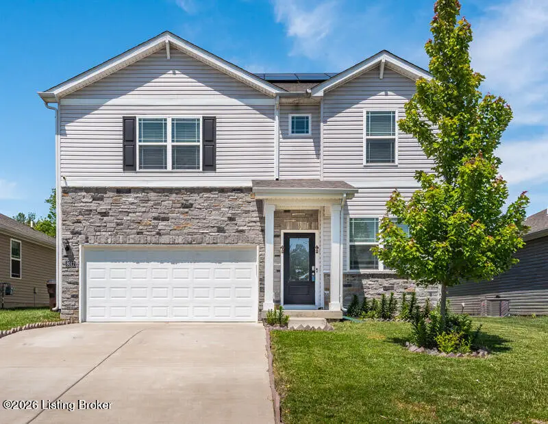 8017 Cedar Meadows Ln, Louisville, KY 40229 - #1