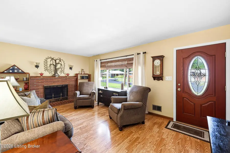 7707 Tip Top Ln, Louisville, KY 40219 - #3