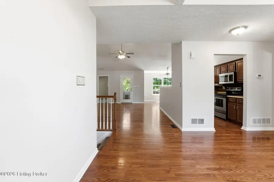7317 Quindero Run Rd, Louisville, KY 40228 - #3