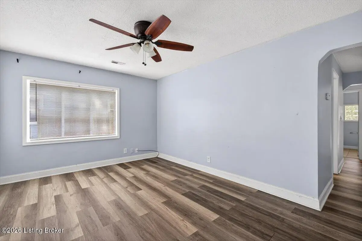 2605 Franklin Ave, Louisville, KY 40216 - #1