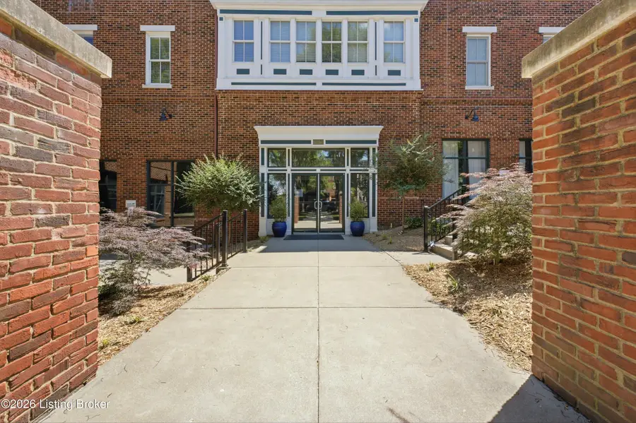 10619 Meeting St #204, Prospect, KY 40059 - #2
