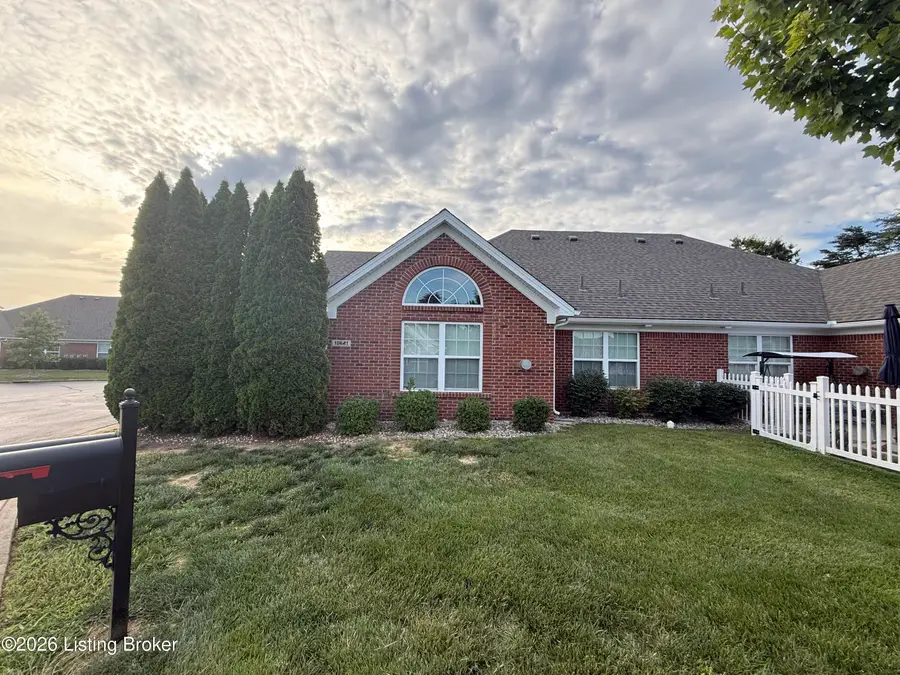 10621 Glenmary Springs Dr, Louisville, KY 40291 - #2