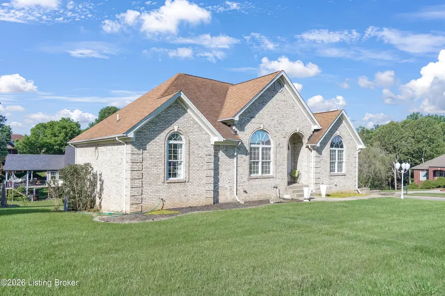 6700 Fenwick Dr, Louisville, KY 40228 - #3