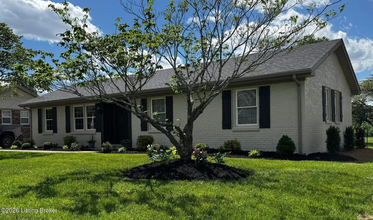 714 Westland Dr, Lebanon, KY 40033 - #1