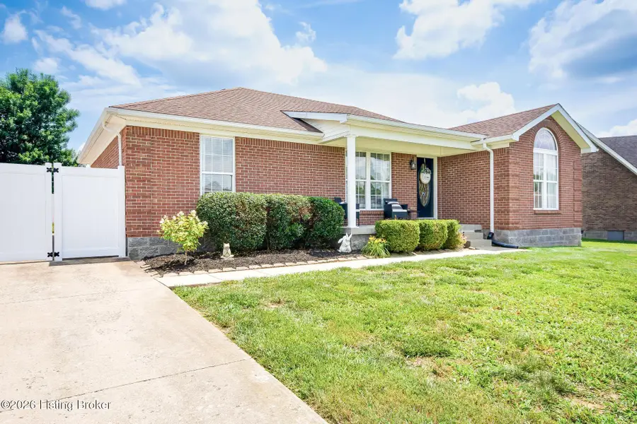 762 John Austin Ln, Mount Washington, KY 40047 - #2