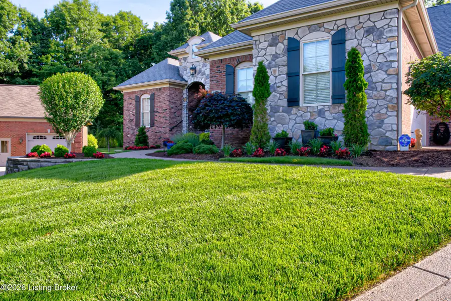 1405 Isabella View Ct, Fisherville, KY 40023 - #2