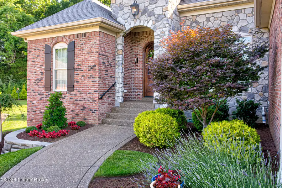 1405 Isabella View Ct, Fisherville, KY 40023 - #3