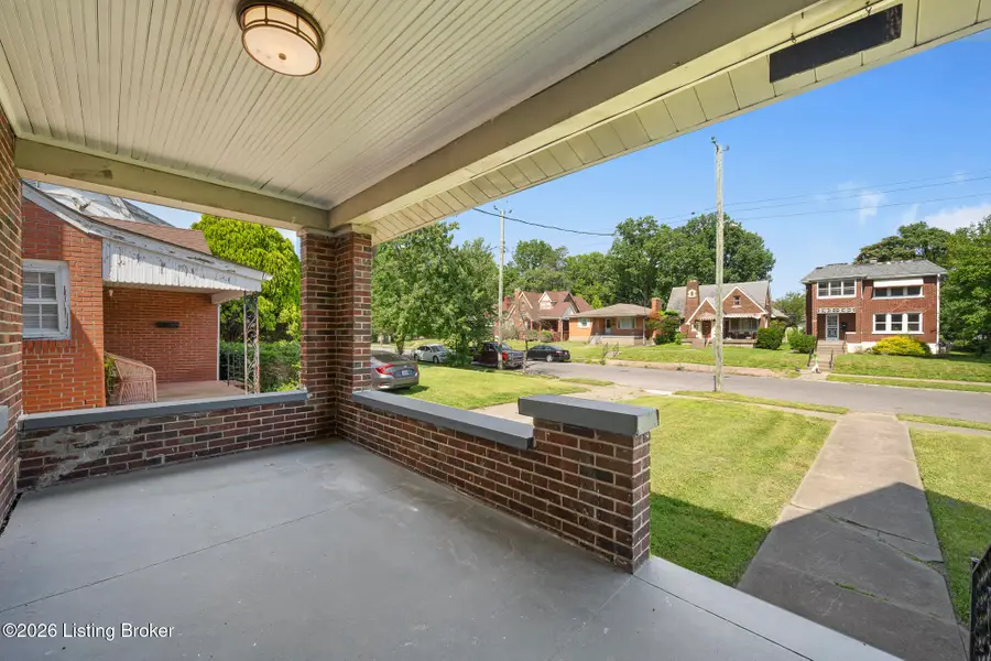 728 S 39th St, Louisville, KY 40211 - #2