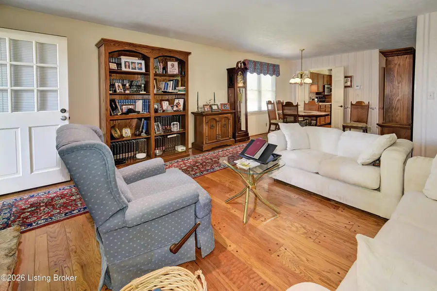 10337 Timberwood Cir, Louisville, KY 40223 - #3