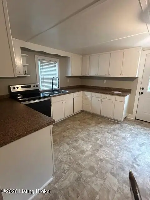 247 Elm St, Eminence, KY 40019 - #3
