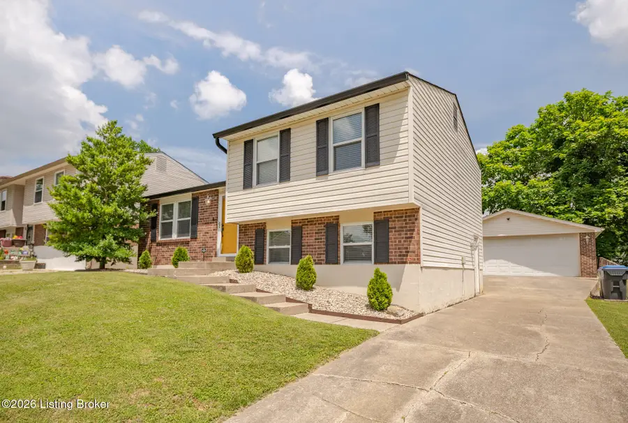 8813 Running Fox Cir, Louisville, KY 40291 - #2