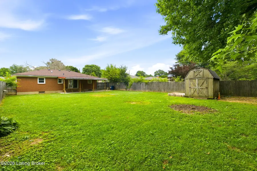 2306 Quinn Dr, Louisville, KY 40216 - #2