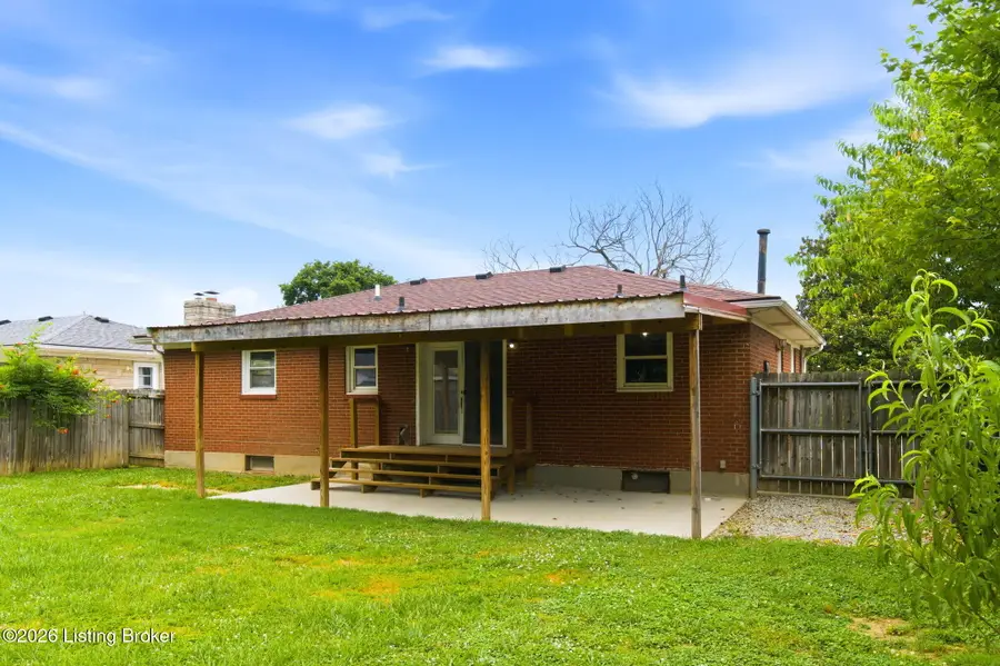 2306 Quinn Dr, Louisville, KY 40216 - #3