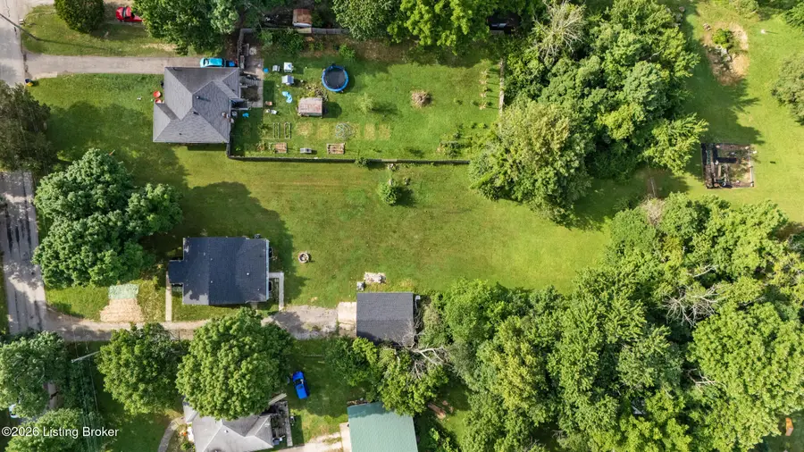 8809 Maple Rd, Louisville, KY 40229 - #2
