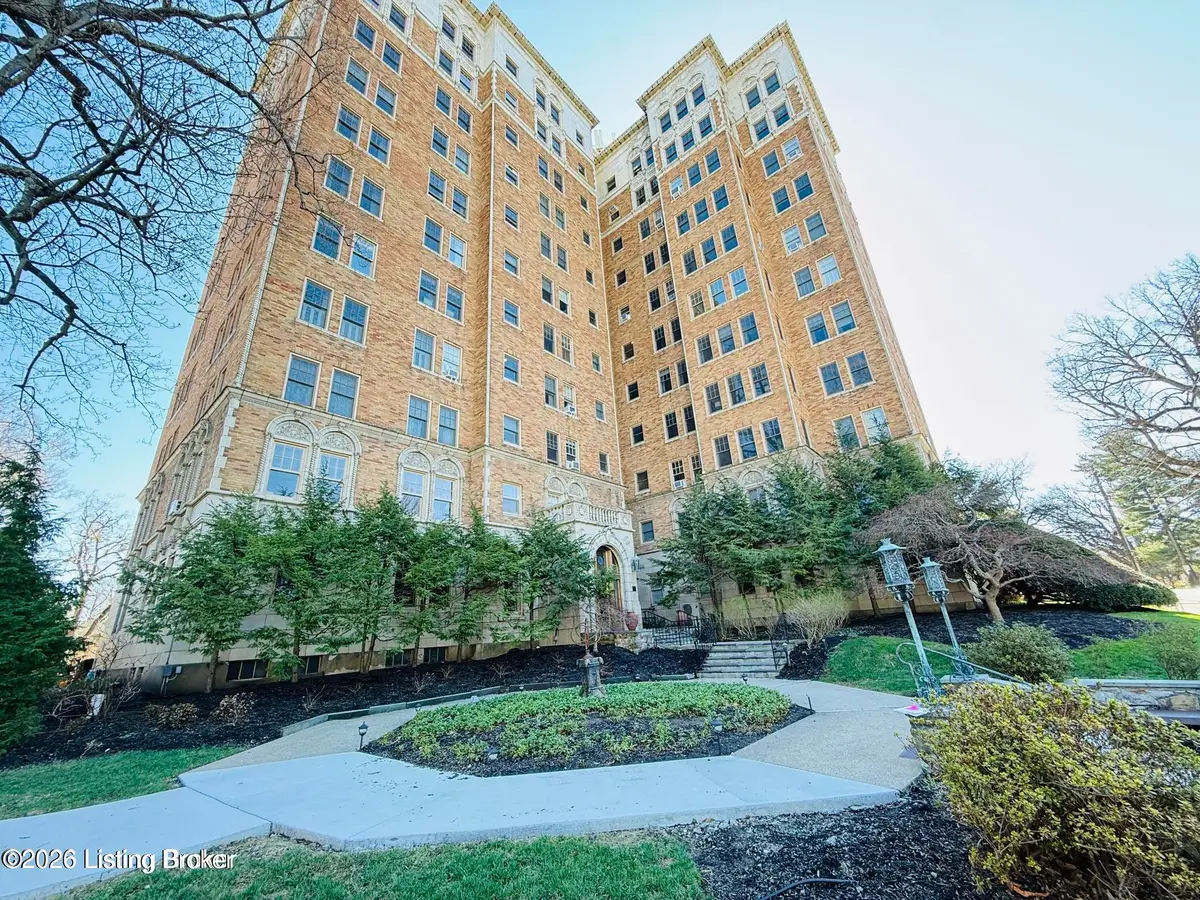2140 Bonnycastle Ave #9a, Louisville, KY 40205 - #1