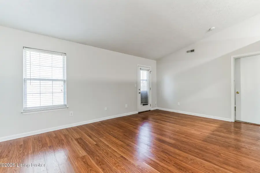 9603 Brooks Bend Rd, Louisville, KY 40258 - #2