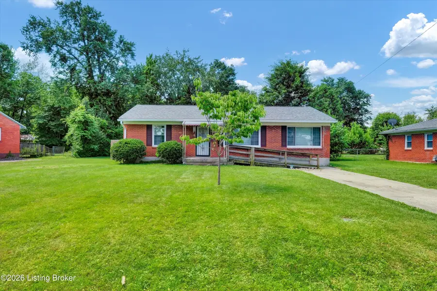 5616 Walnut Way, Louisville, KY 40229 - #2