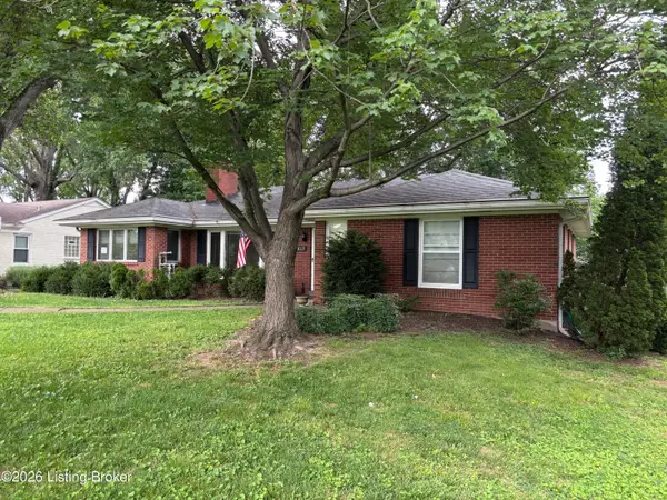 413 Deerfield Ln, Louisville, KY 40207