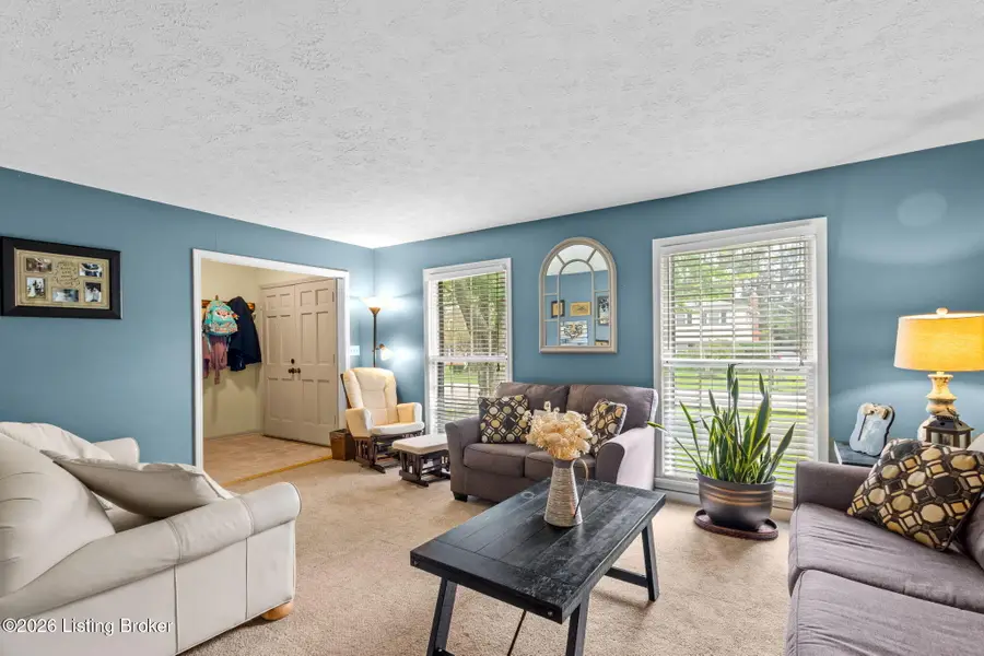 4205 San Marcos Rd, Jeffersontown, KY 40299 - #3