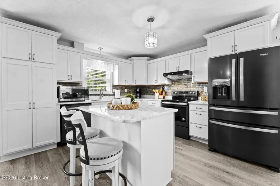 8310 Delightful Ct, Louisville, KY 40291 - #3