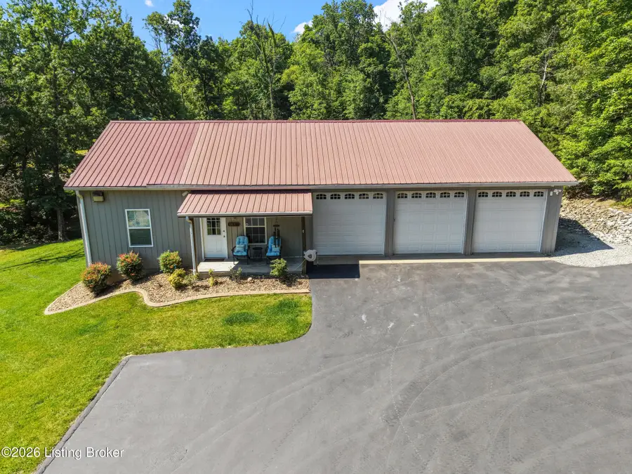 132 Cypress Ln, Bee Spring, KY 42207 - #3