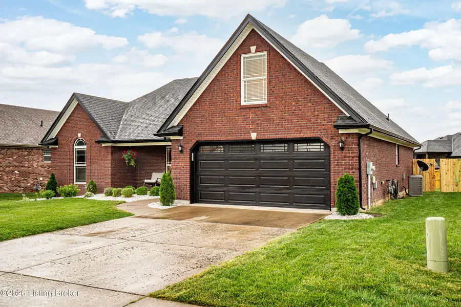 6216 John Wayne Dr, Charlestown, IN 47111 - #3