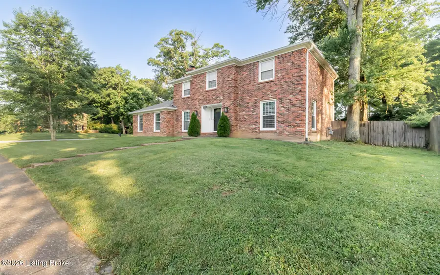 10701 Linn Station Rd, Louisville, KY 40223 - #2