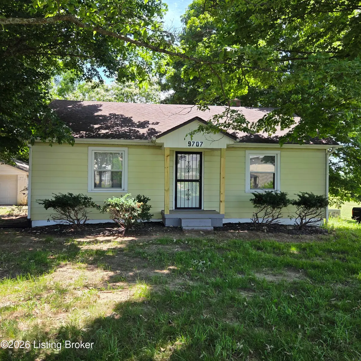9707 Cedar Creek Rd, Louisville, KY 40228 - #1
