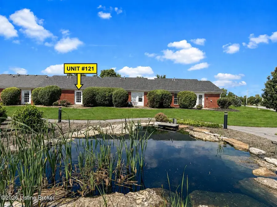 121 Woodlake Ct, Mount Washington, KY 40047 - #3