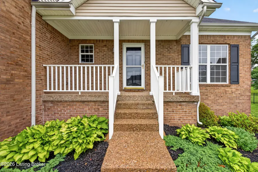 18004 Arlington Meadows Ct, Louisville, KY 40023 - #2
