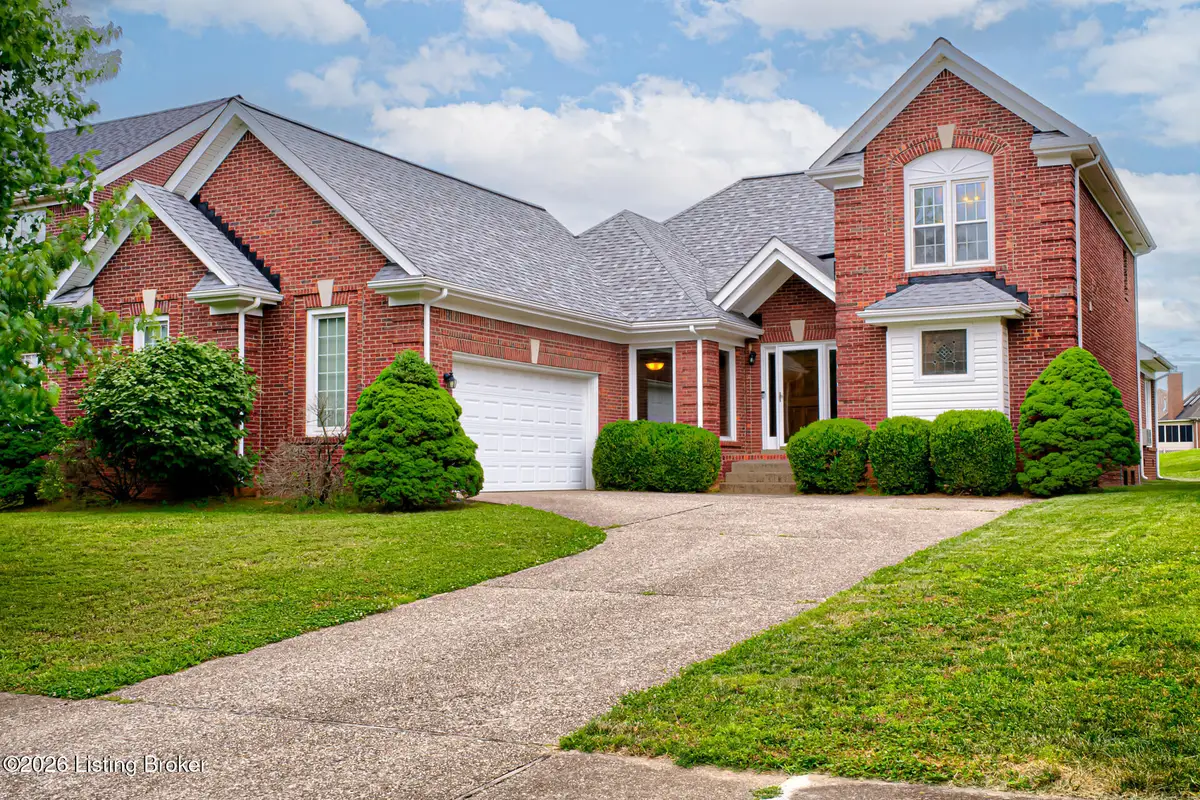 3005 Lake Vista Dr, Louisville, KY 40241 - #1