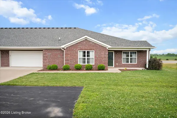 28 Hunters Ridge Dr, Eminence, KY 40019
