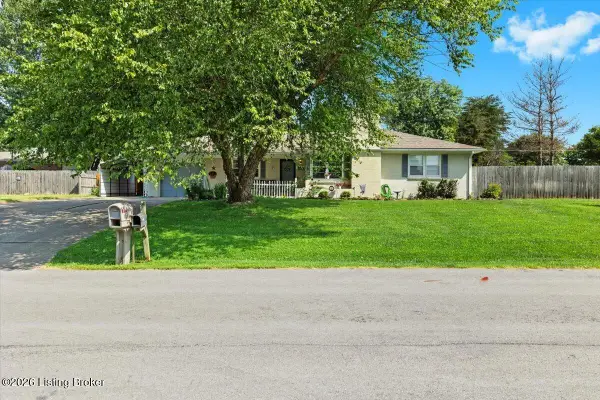 4220 Frances Dr, Bardstown, KY 40004