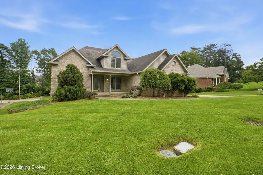 8109 Windsor Lakes Ct, Louisville, KY 40214 - #3