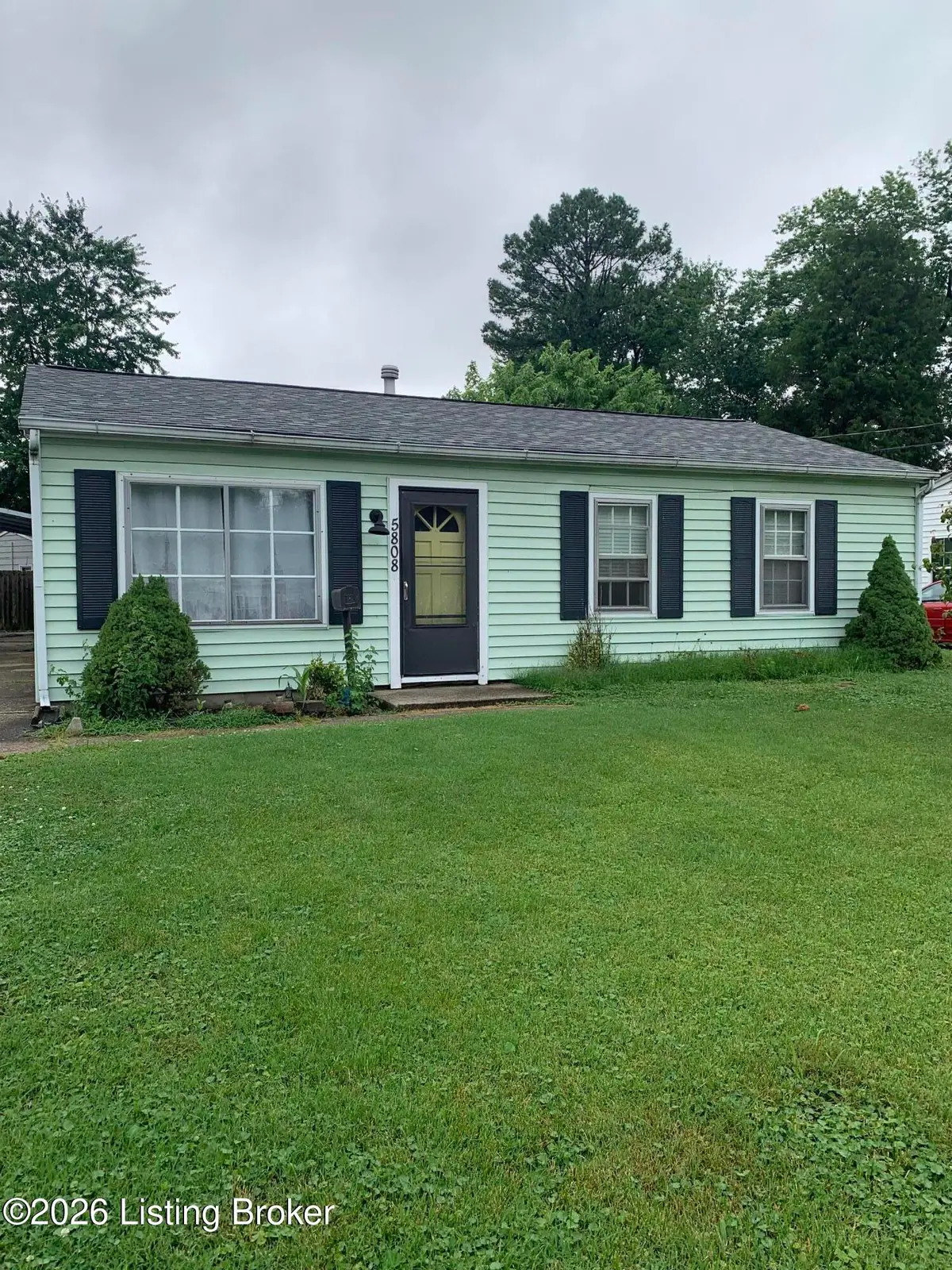 5808 Loretta St, Louisville, KY 40213 - #1