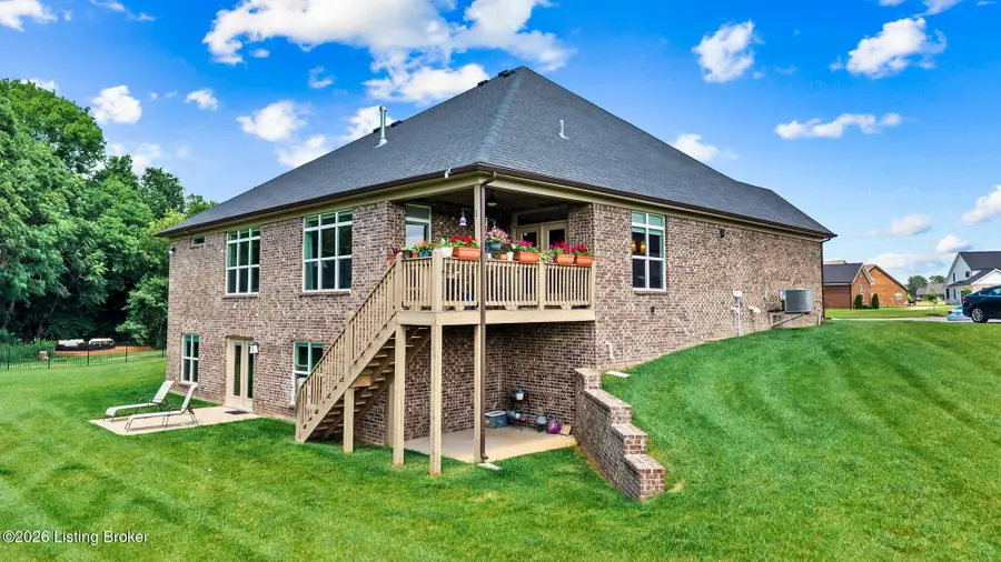 11604 Angel Falls Ct, Prospect, KY 40059 - #2