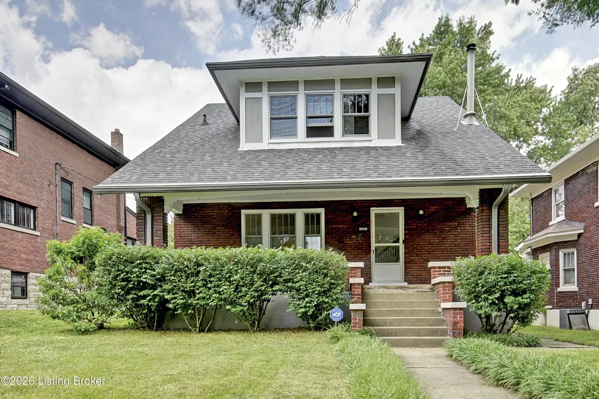 2005 Eastern Pkwy, Louisville, KY 40204 - #1
