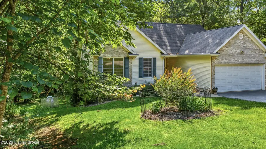 67 Cardinal Point Rd, Brandenburg, KY 40108 - #3