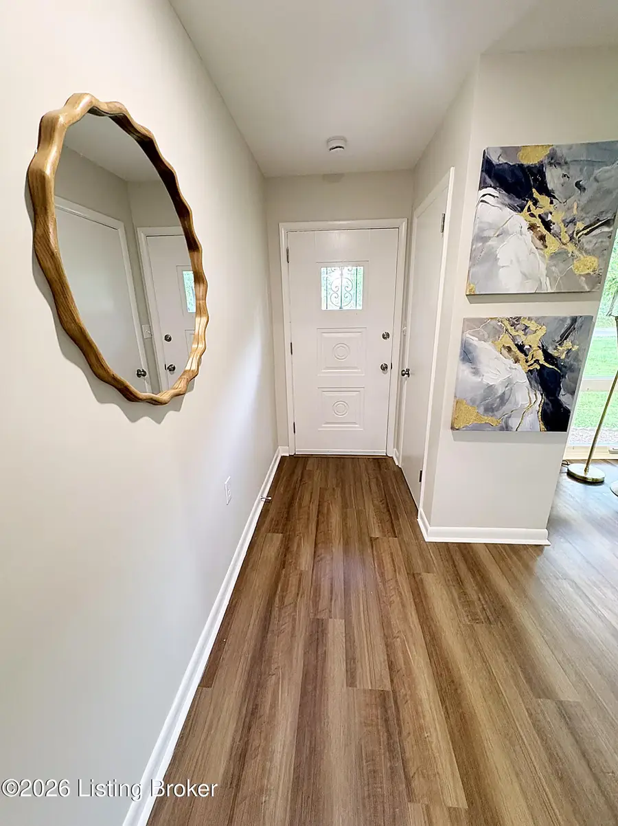 1300 Trevilian Way, Louisville, KY 40213 - #3