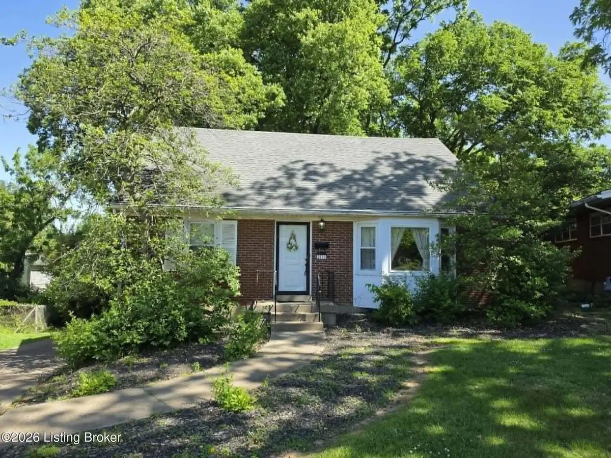 2015 Tyrone Dr, Louisville, KY 40218 - #1