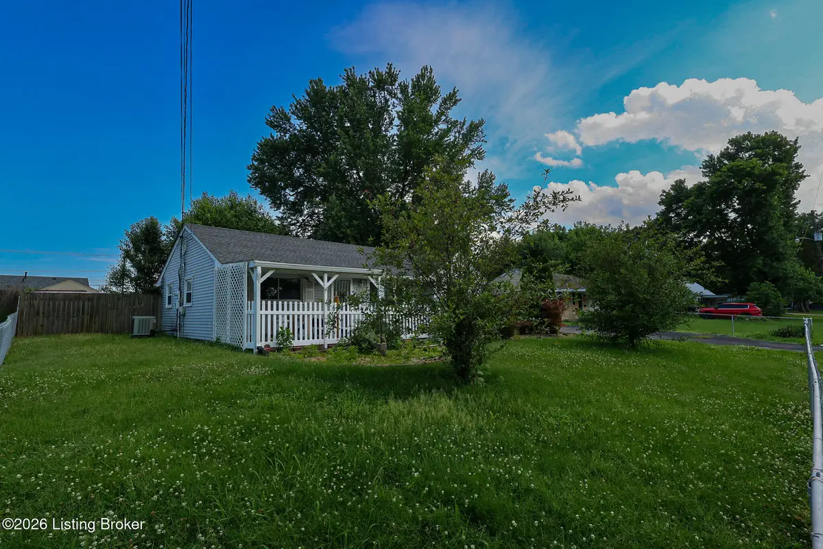 9409 Dalton Dr, Louisville, KY 40272 - #1