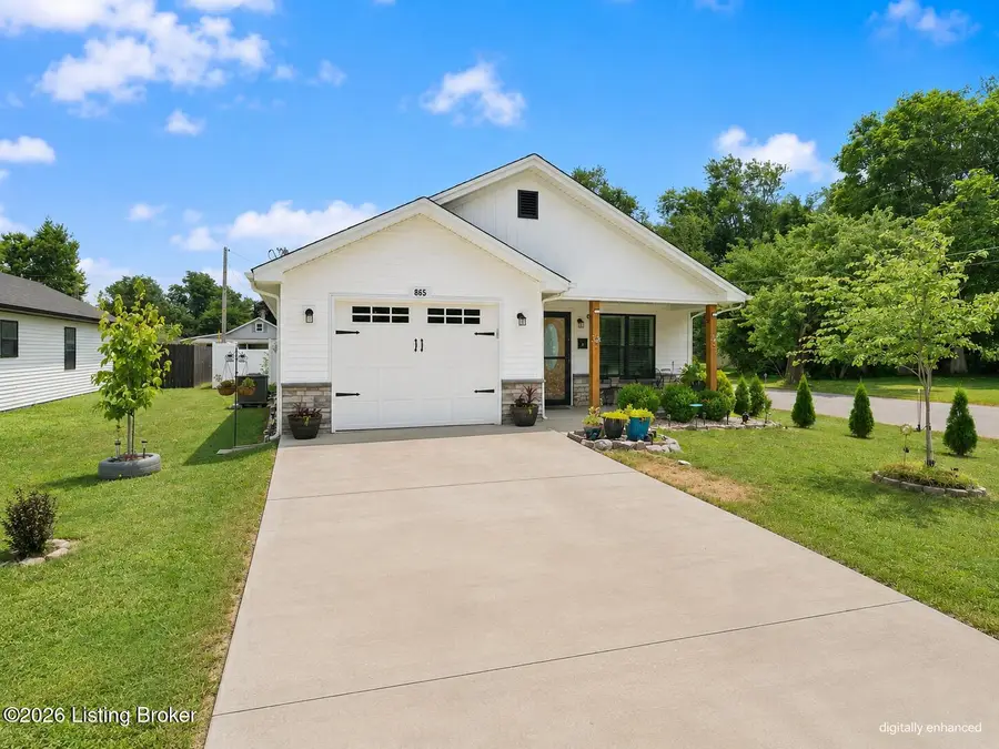 865 S Main St, Scottsburg, IN 47170 - #2