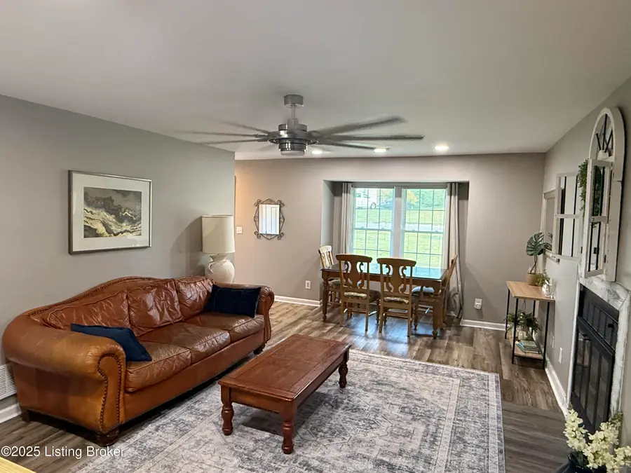 5610 Windy Willow Dr, Louisville, KY 40241 - #3
