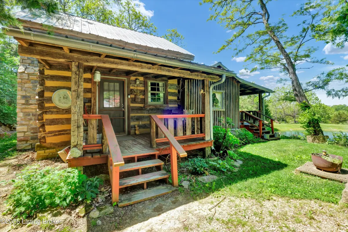 2945 N Greenbrier Rd, Madison, IN 47250 - #1