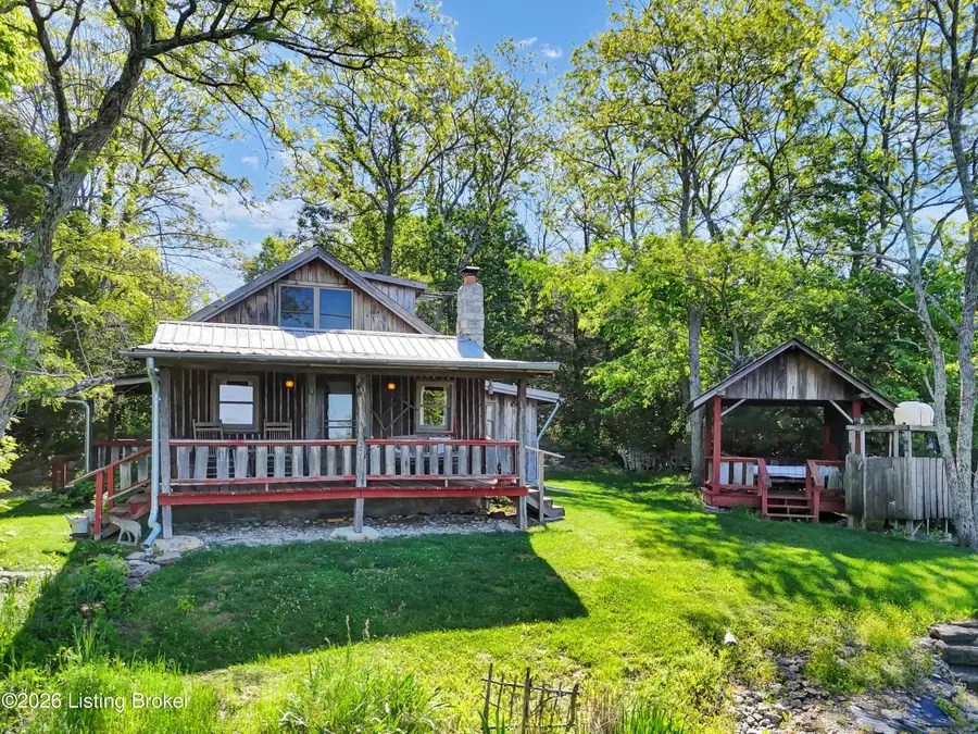 2945 N Greenbrier Rd, Madison, IN 47250 - #3